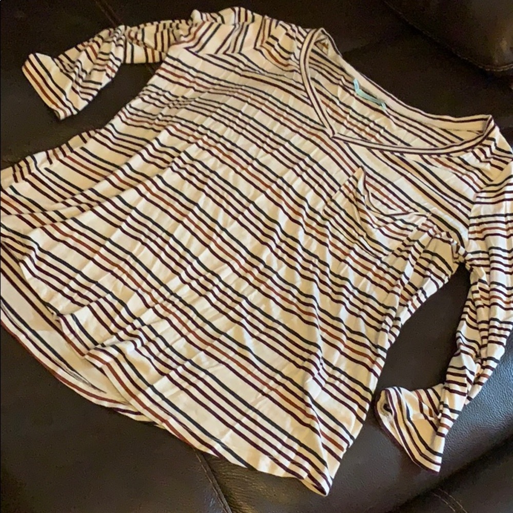 BUNDLE 3 FOR $15 Maurices shirt